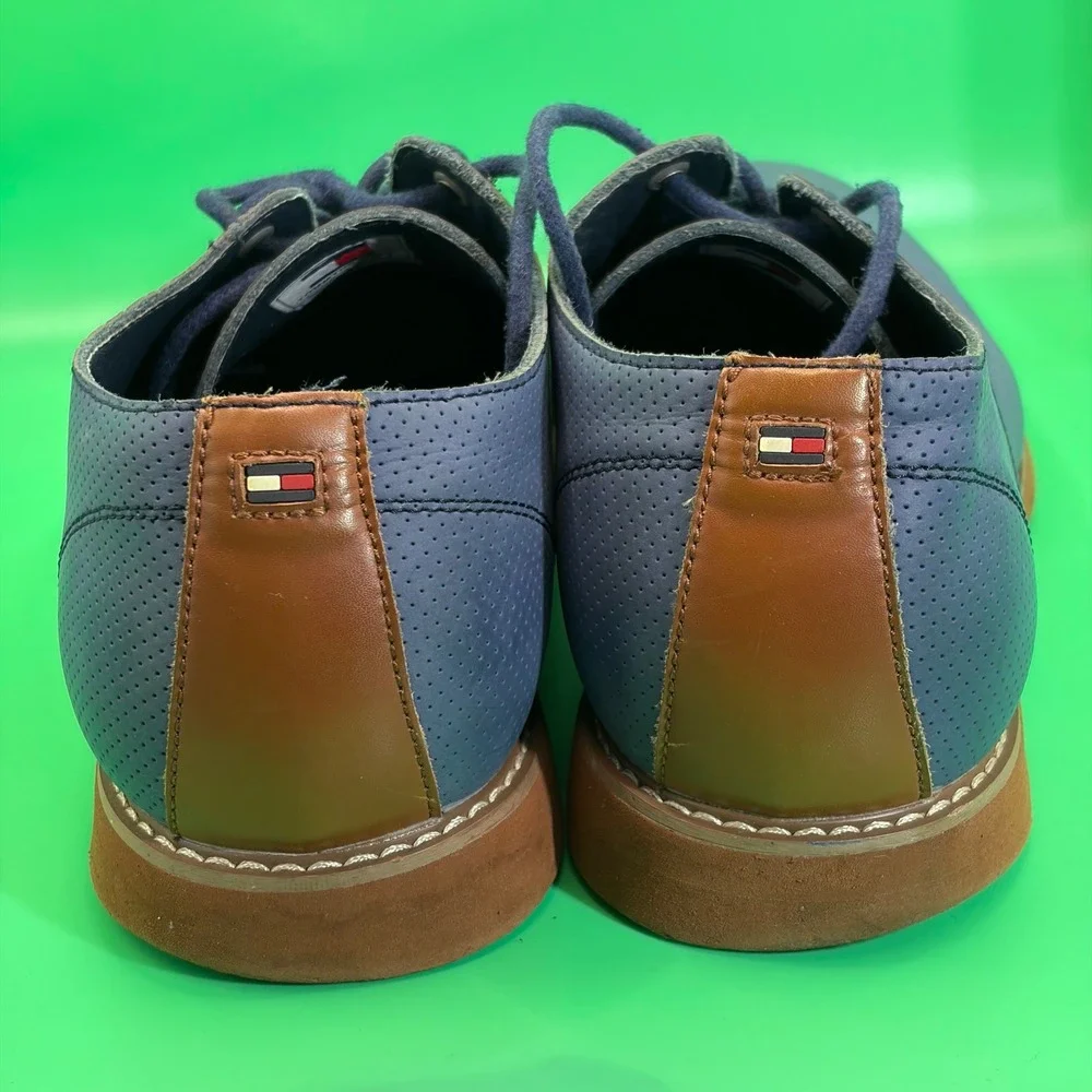 Tommy Hilfiger Seaside Oxford Shoes Mens 10.5 Navy Blue Perforated Leather Derby